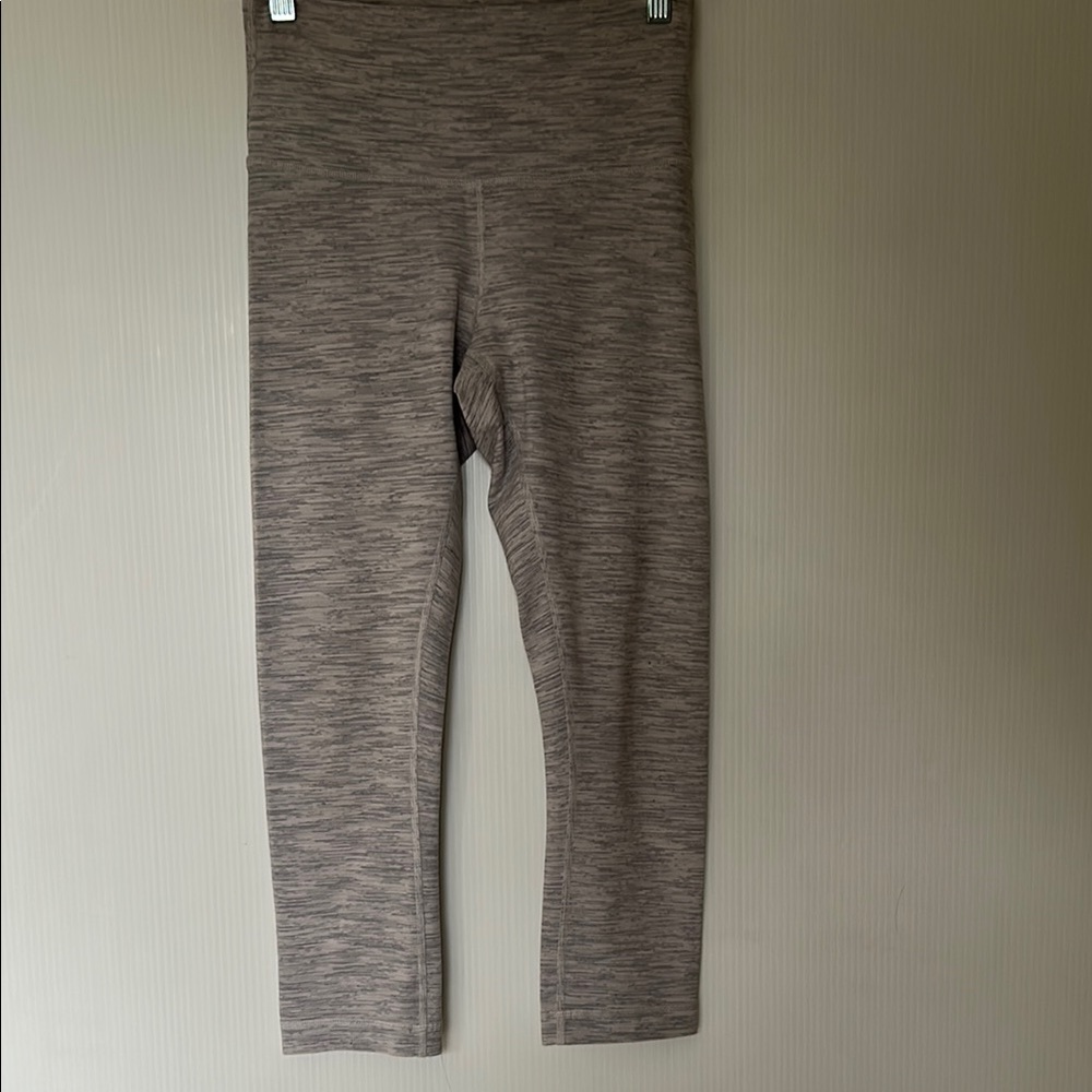 lululemon Align High-Rise Crop 23" Size 6